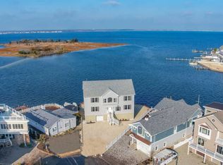 26 6th Ter, Seaside Heights, NJ 08751