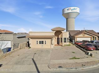 4516 Hugo Reyes Dr, El Paso, TX 79938