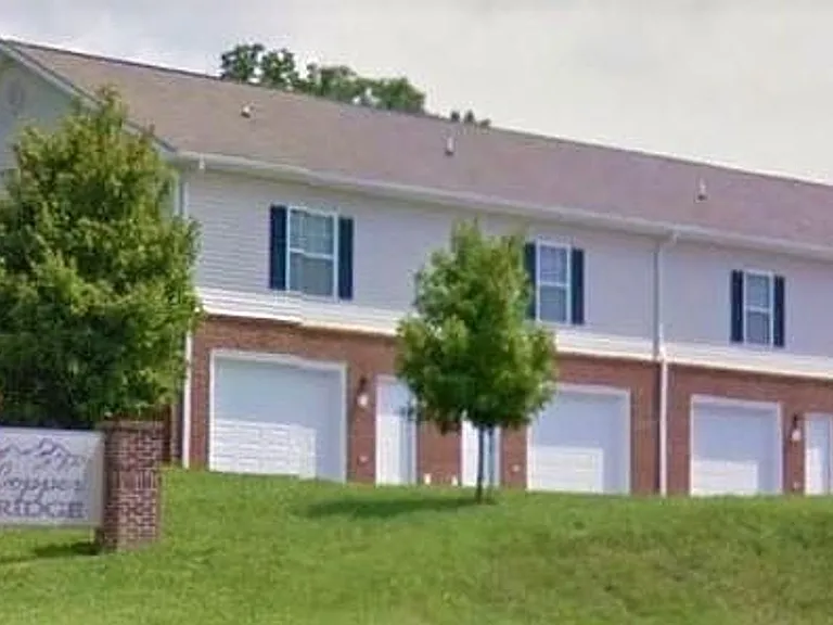 405 Christian Church Rd — Photo 1