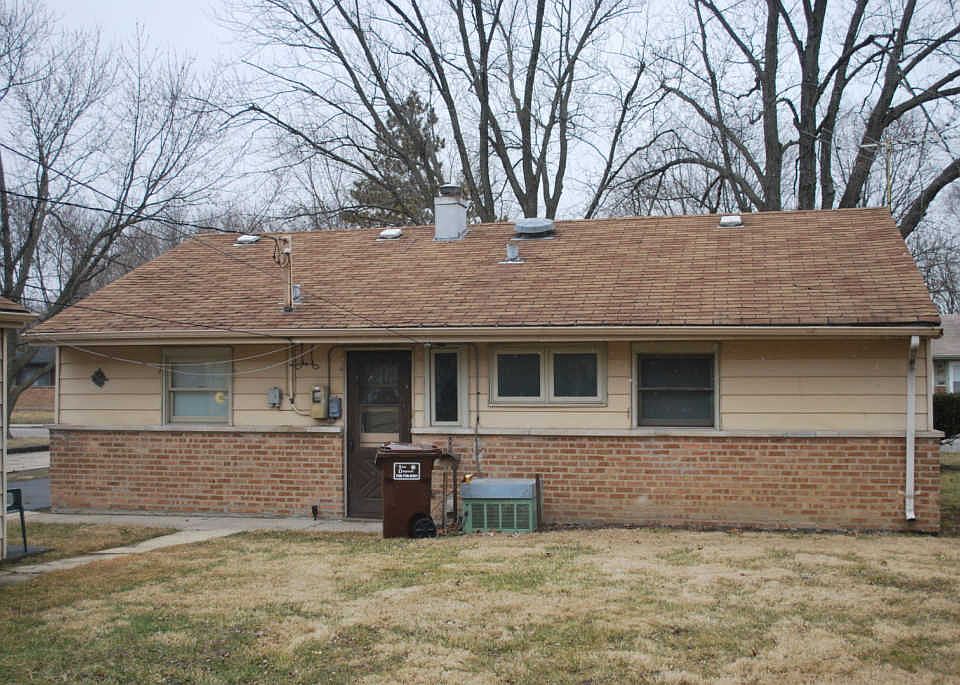 2nd image of 424 Suwanee St