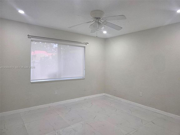 5th image of 16203 SW 302nd St