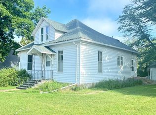 540 E Vermont Ave, Salem, SD 57058