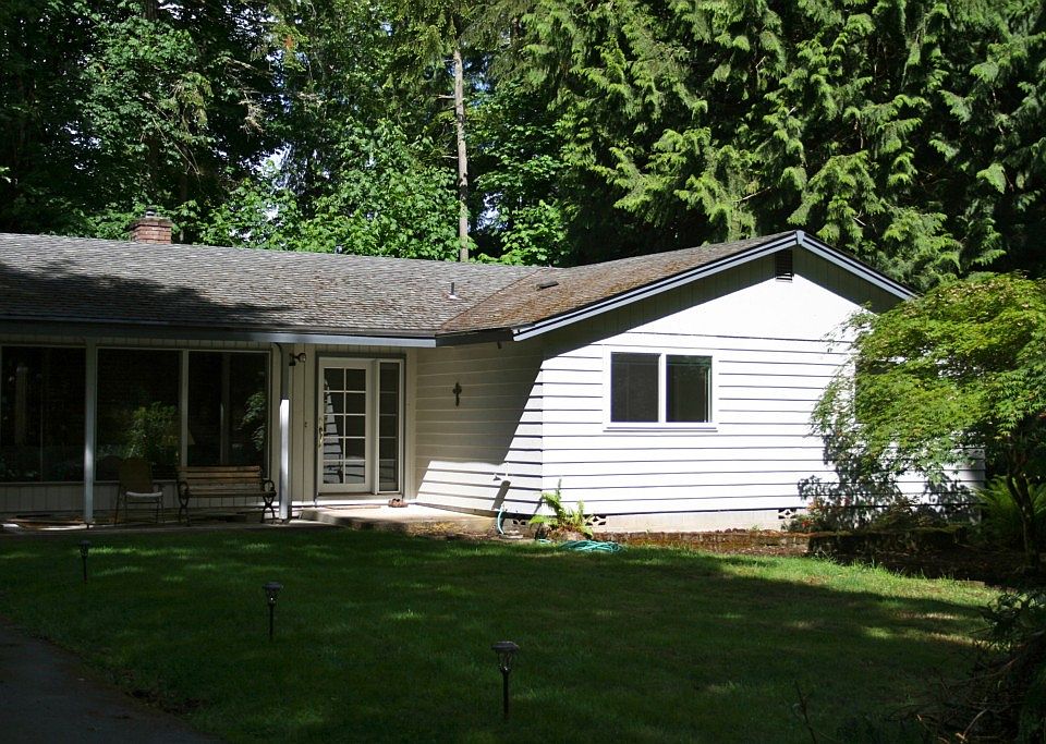 1st image of 4614 Norcross Ct SE