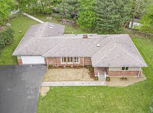14 Bell Ct, Airmont, NY 10901