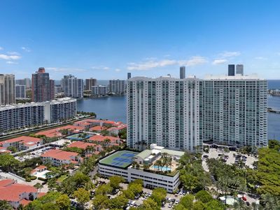 3301 NE 183rd St UNIT 1803, Aventura, FL, 33160