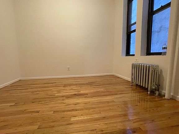 4th image of 226 E 83rd St #20TWO