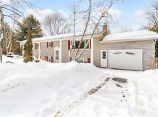 189 Noyes Rd, Vestal, NY 13850