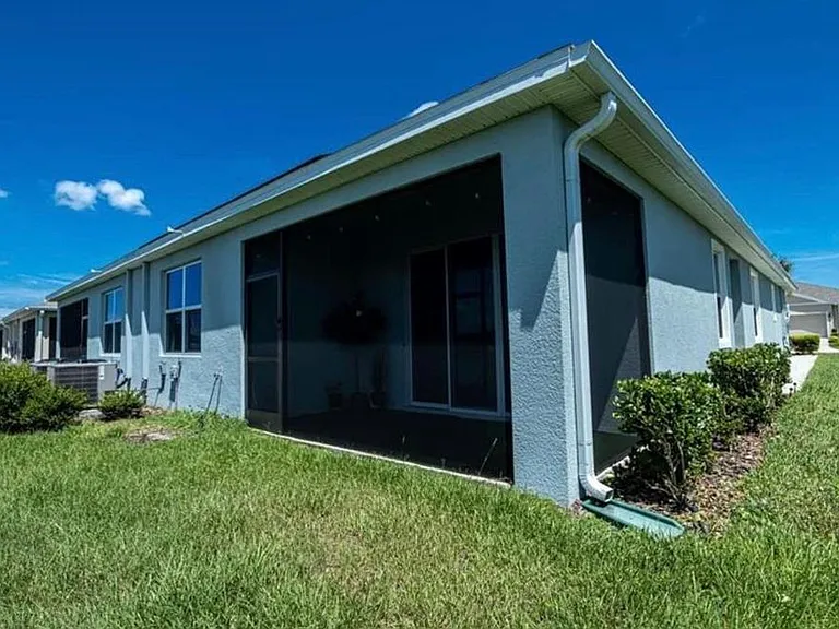 7916 Stonebrook Cir — Photo 11