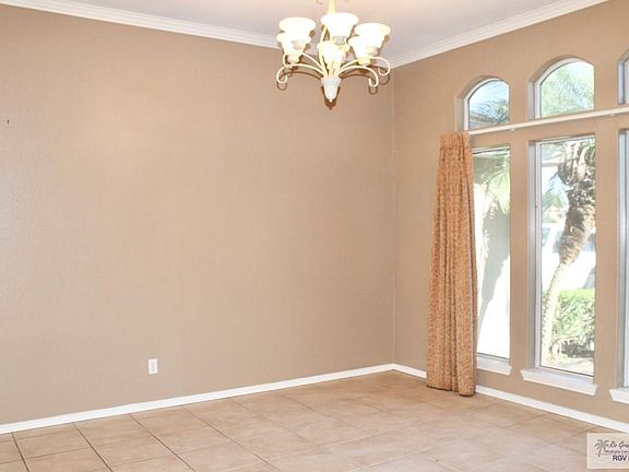 5th image of 144 Villa Franca St