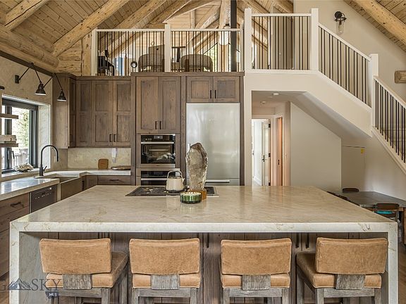 3rd image of 49622 Gallatin Rd