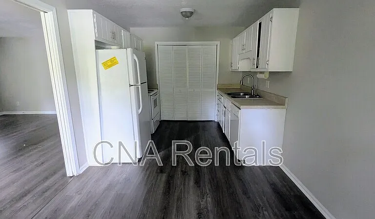 1459 N Diane Ct SE #A — Photo 5