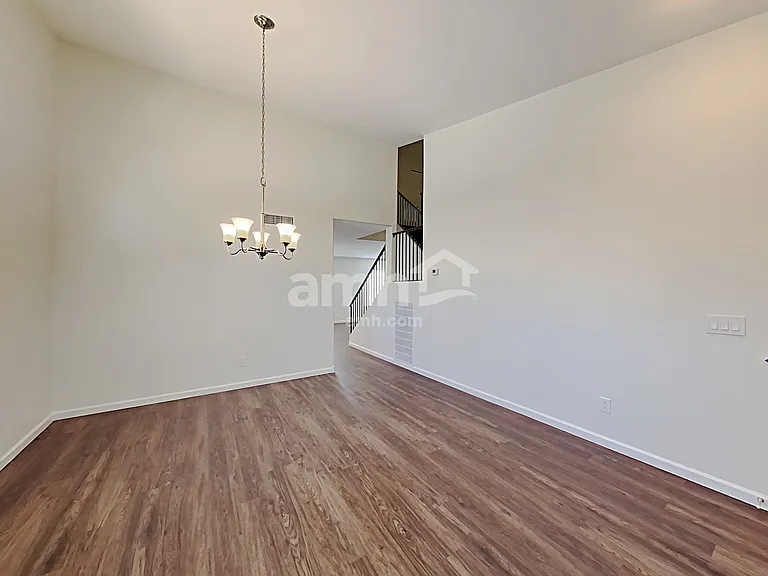 16853 W Fillmore St — Photo 7