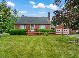 1861 Lexington Ave NW, Warren, OH 44485