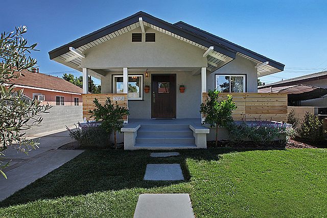 1st image of 3358 La Clede Ave