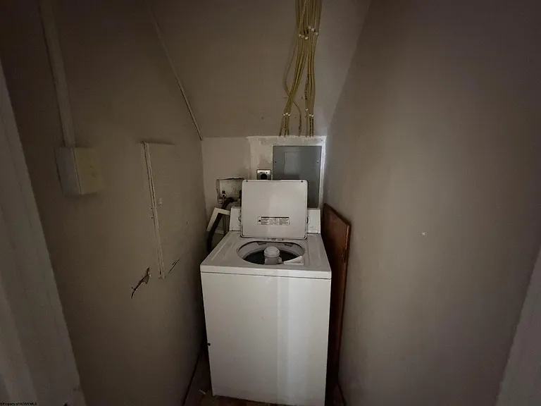 662 Spruce St — Photo 14
