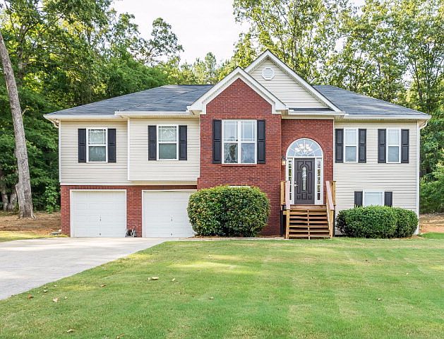 1st image of 58 Hopkins Farm Dr