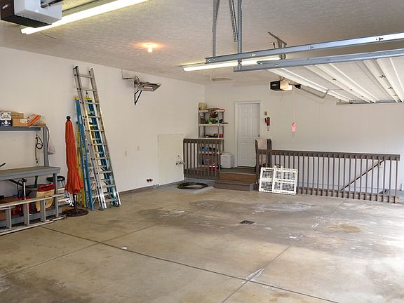 H&C Hose Bibs. Gas Heater. 