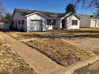 802 Avenue E, Beaver, OK, 73932