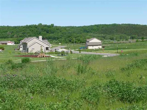 3020 Handel St, Black Earth, WI 53515