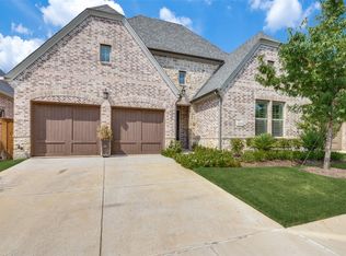 2833 Amesbury, Lewisville, TX 75056