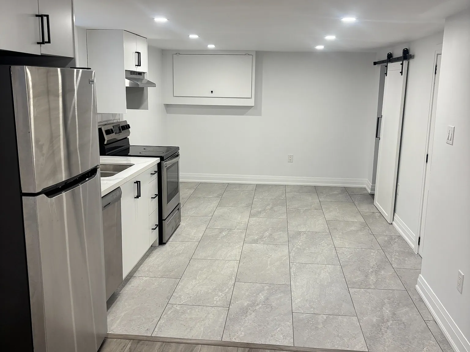 2 bed, $1,700 — Photo 4