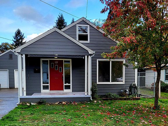 3rd image of 739 W Fairhaven St
