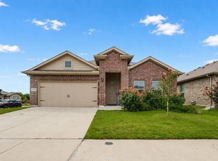 5201 Blue Night Dr, Fort Worth, TX 76179