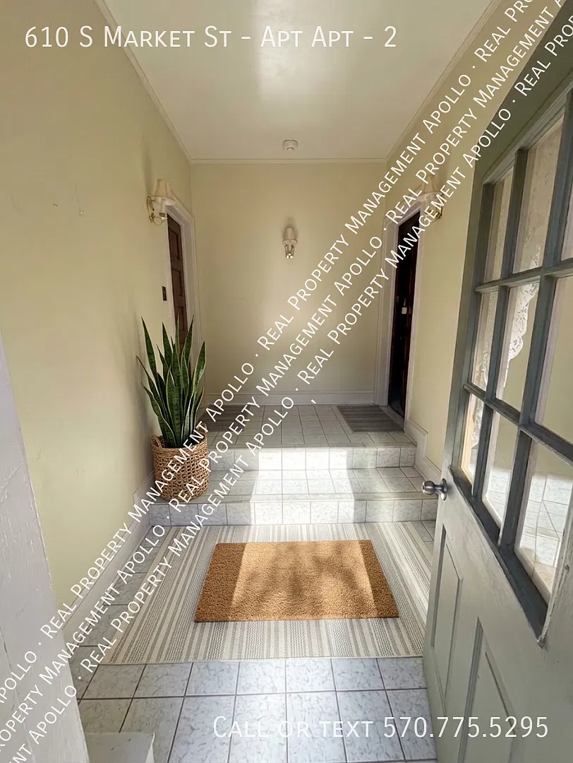 610 S. Market St. Apt # 2 — Photo 4