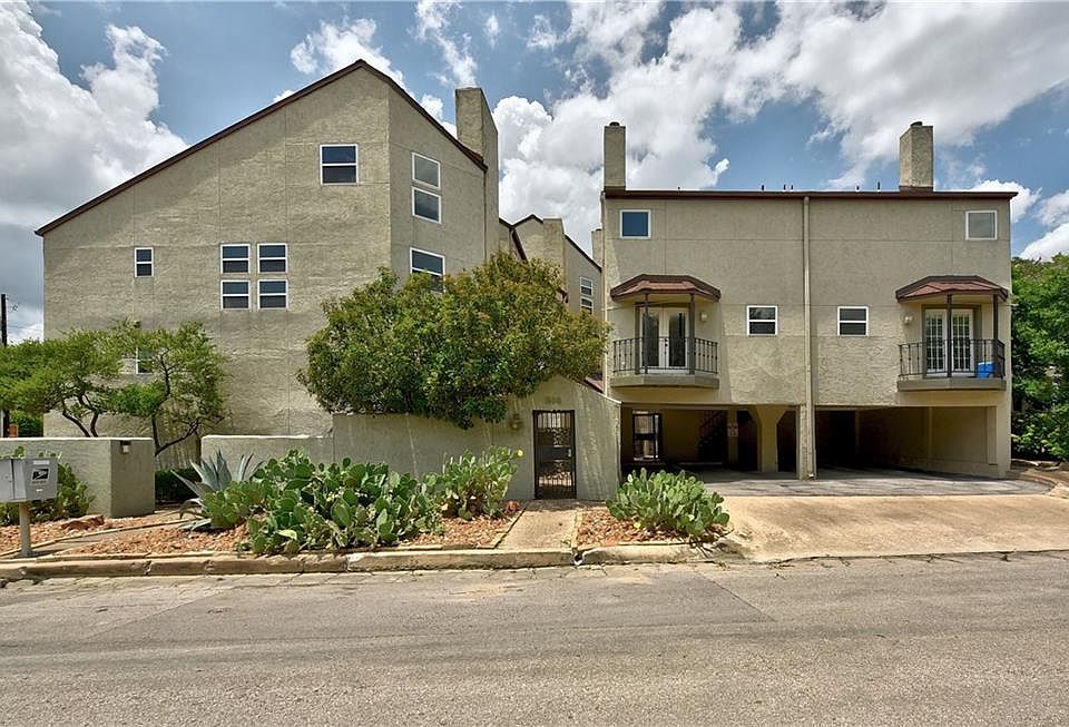 1st image of 1500 Woodlawn Blvd #301