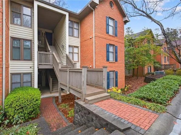 710 Garden Ct, Atlanta, GA 30328