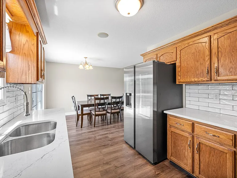 680 Foxfield Dr — Photo 13
