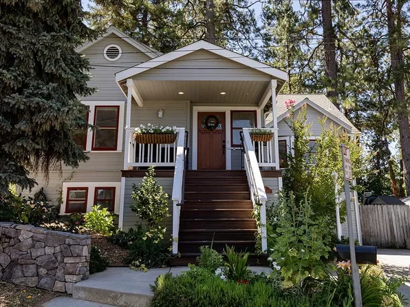 438 Kate Hayes St, Grass Valley, CA 95945
