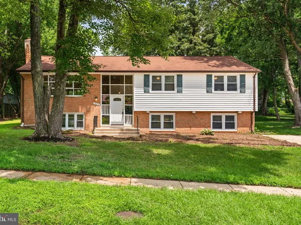 5308 Portsmouth Rd, Fairfax, VA 22032