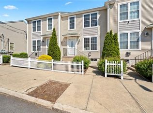 222 Meadow St, Pawtucket, RI 02860