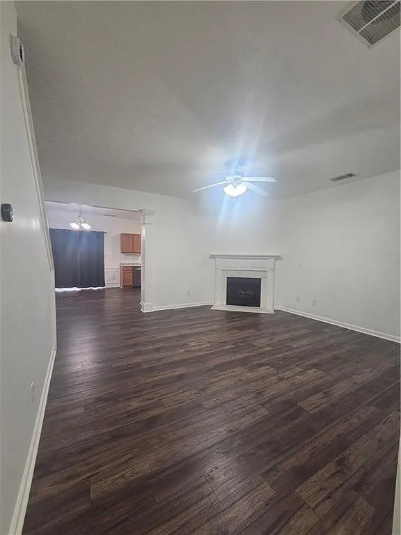 Building Photo - 2236 Dandridge Dr