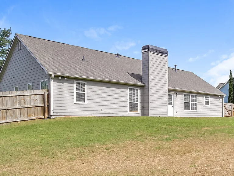 88 Ann Cir SE — Photo 16