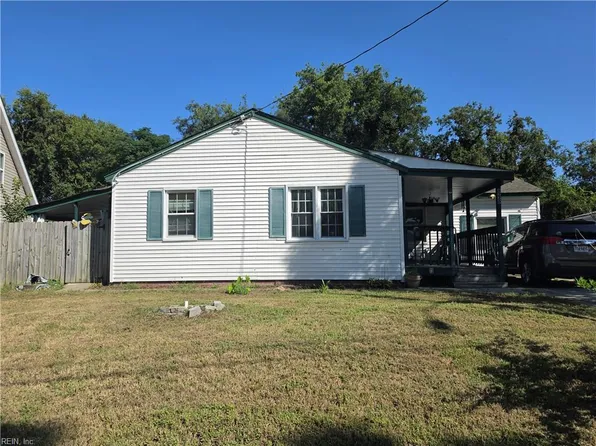 8220 Andrew Ln, Norfolk, VA 23505