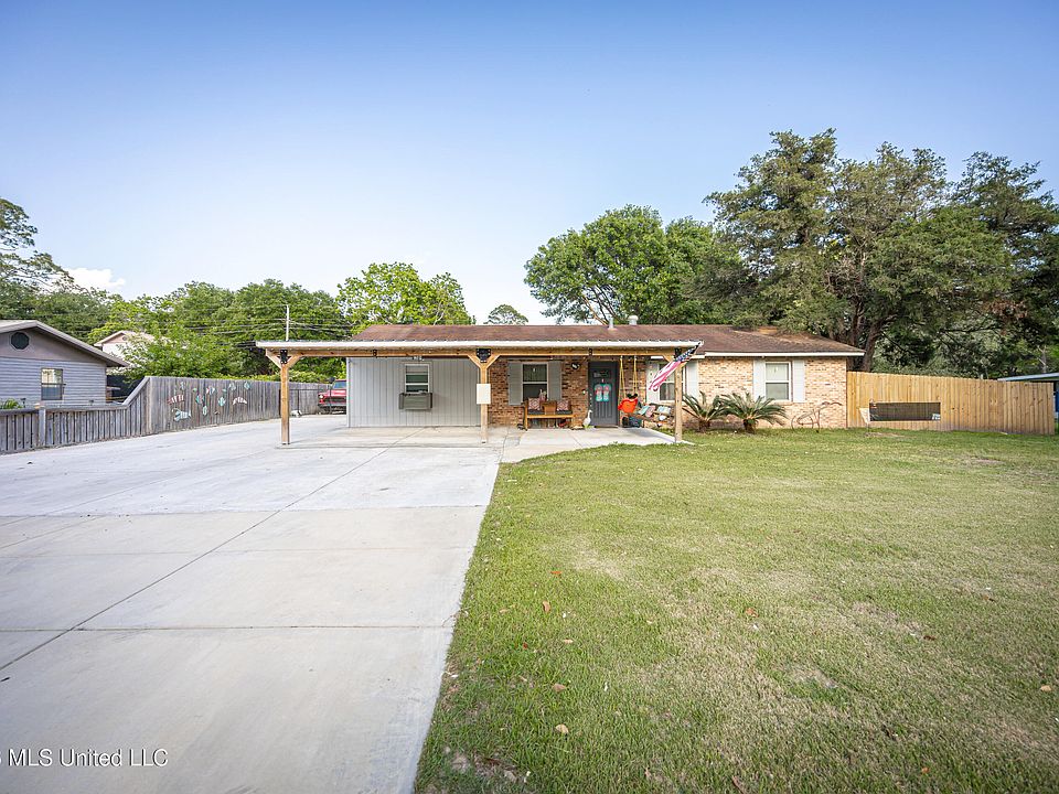 2nd image of 4604 Riley Rd