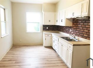 7402 Park Ave #1, Cleveland, OH 44105