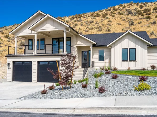 926 Long Drive, Chelan, WA 98816