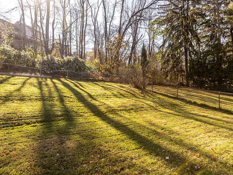 255 Gilkeson Rd — Photo 24