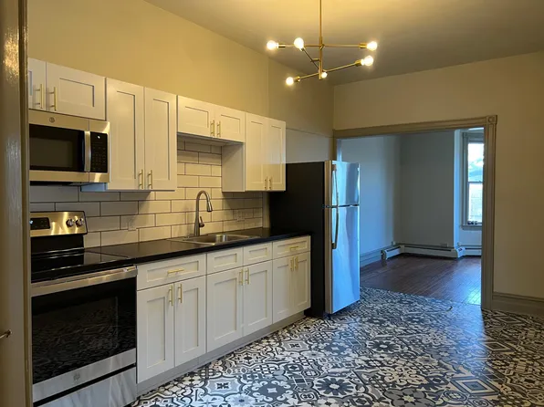 25 S West End Ave #2, Lancaster, PA 17603