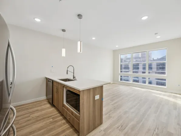 3727 Lancaster Ave, Philadelphia, PA