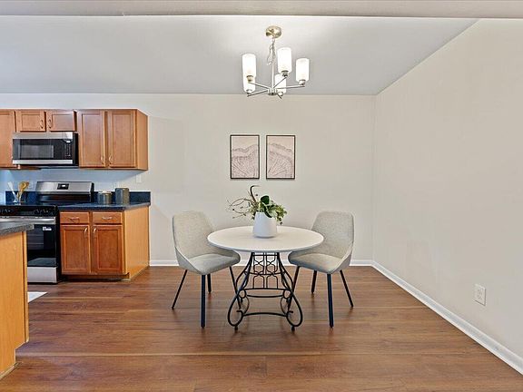 4th image of 580 Cloverfield Ln APT 101