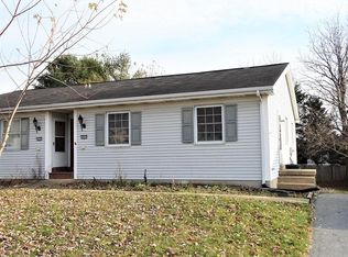 627 S Cedar St, Lititz, PA 17543