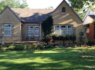 1112 Fenwick Pl, Nichols Hills, OK 73116