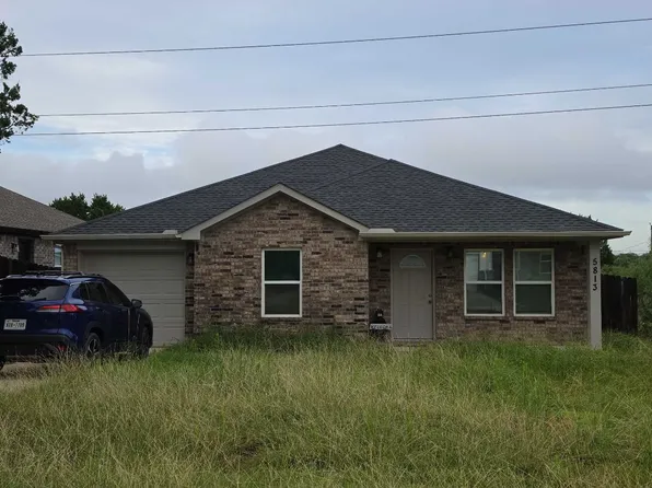 5813 Black Pine Cir, Granbury, TX 76048