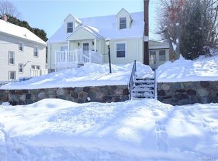 17 Kenney St, Bristol, CT 06010