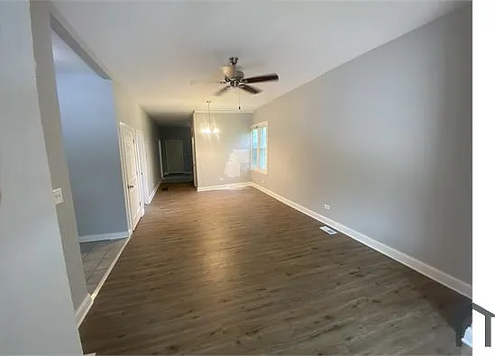 1110 E 93rd St #1 — Photo 14
