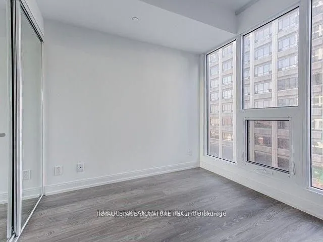 181 Dundas St E #2105 — Photo 7